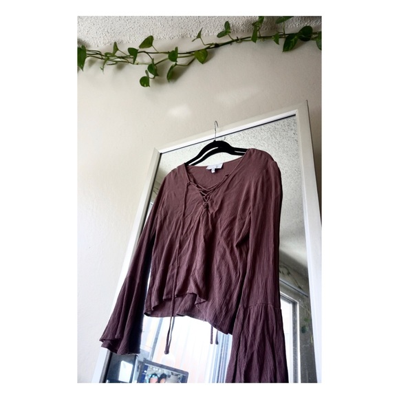 Kendall & Kylie Long Bell Sleeved Lace Up Blouse - Picture 2 of 4